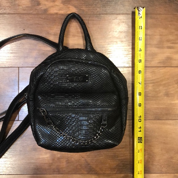 BCBG mini backpack - Picture 7 of 8